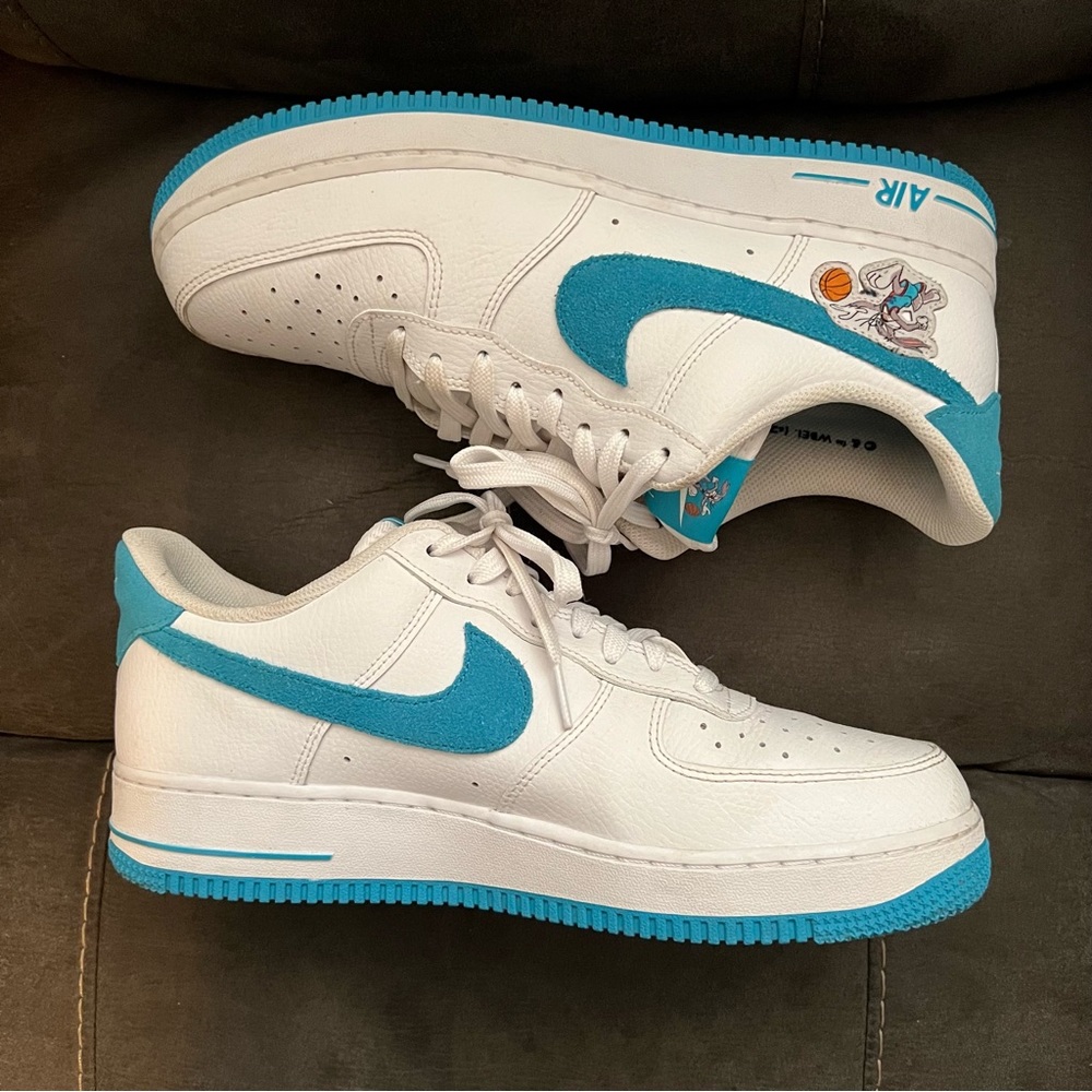 Authentic !!  Nike Air Force 1  Space Jam Low Hare